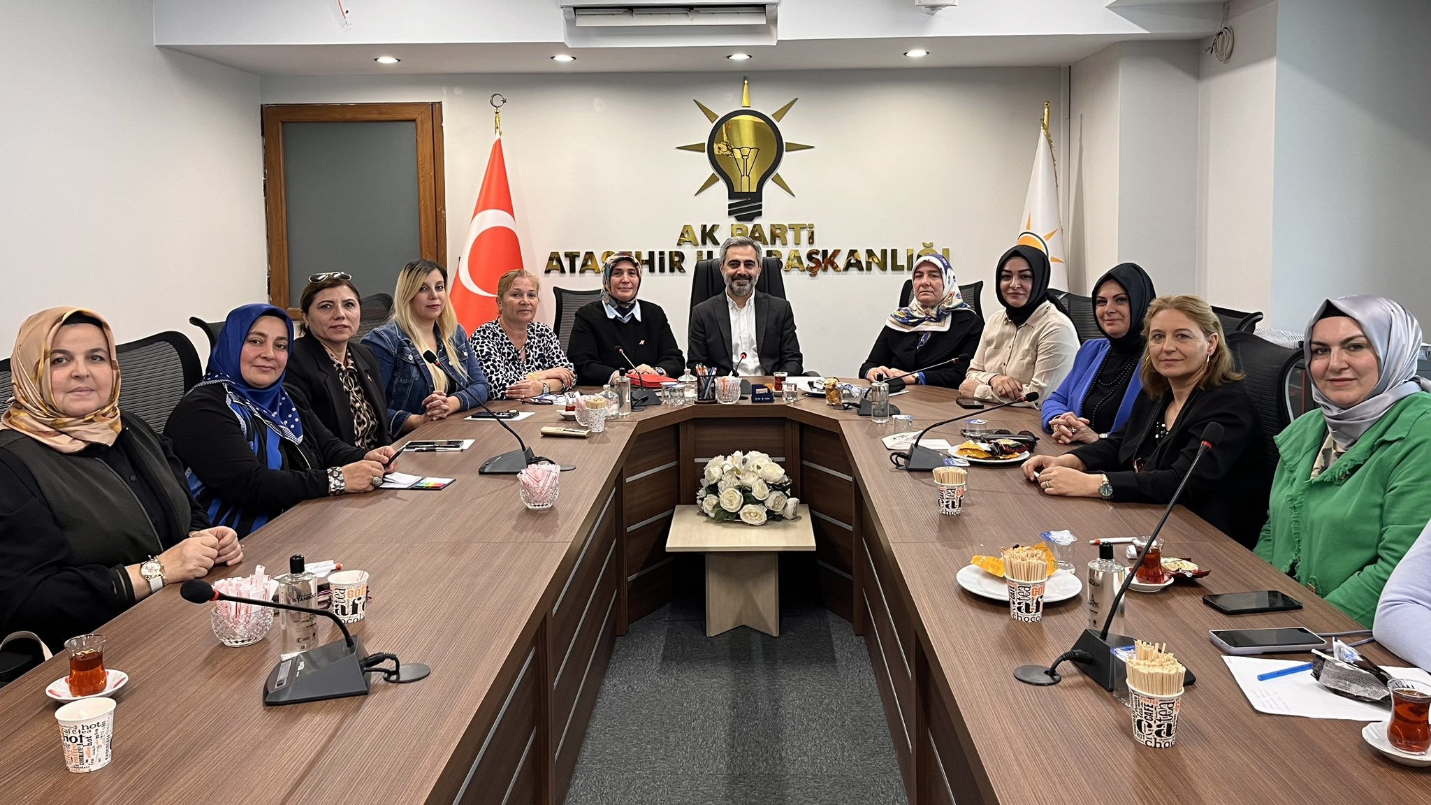 Kadın Kolları Koordinasyon toplantısına Kadın Kolları İl Yk. Av. Perihan ÖZDEMİR  ile katıldık.