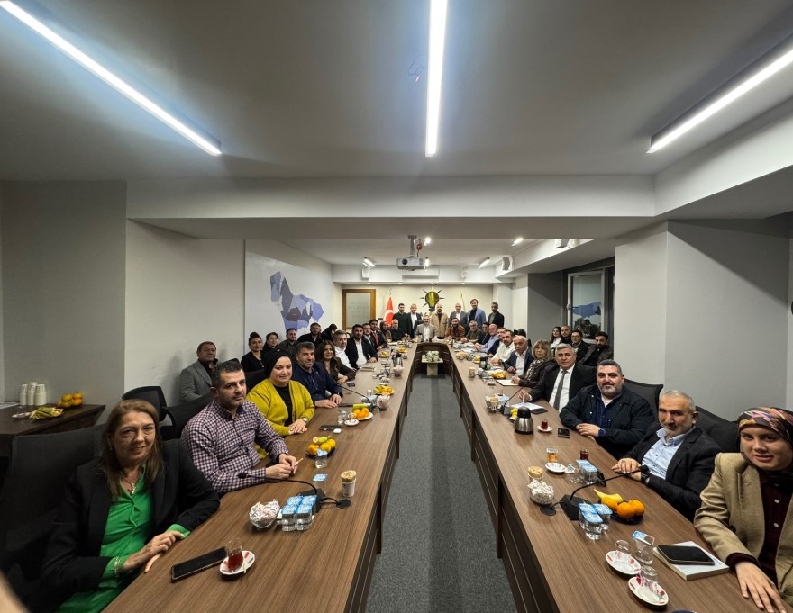 Haftalık Olağan ilçe Yürütme ve Yönetim Kurulu toplantımızı İl Yönetim Kurulu Üyemiz @UgurUyhan’ın katılımlarıyla gerçekleştirdik.