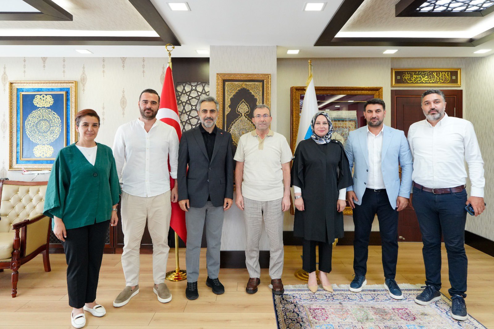 Pendik Belediye Başkanımız Sn.  Ahmet CİN ‘i İlçe Başkan Yardımcılarımız ile birlikte ziyaret ettik